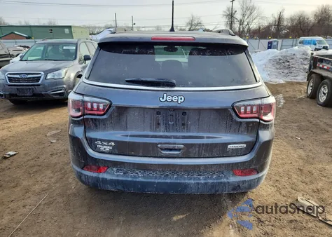 2021 Jeep Compass Latitude z USA, uszkodzony, nr VIN 3C4NJDBB5MT540719